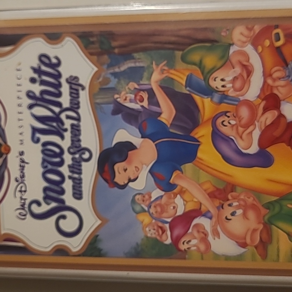 Snow white and the seven dwarfs masterpiece collection